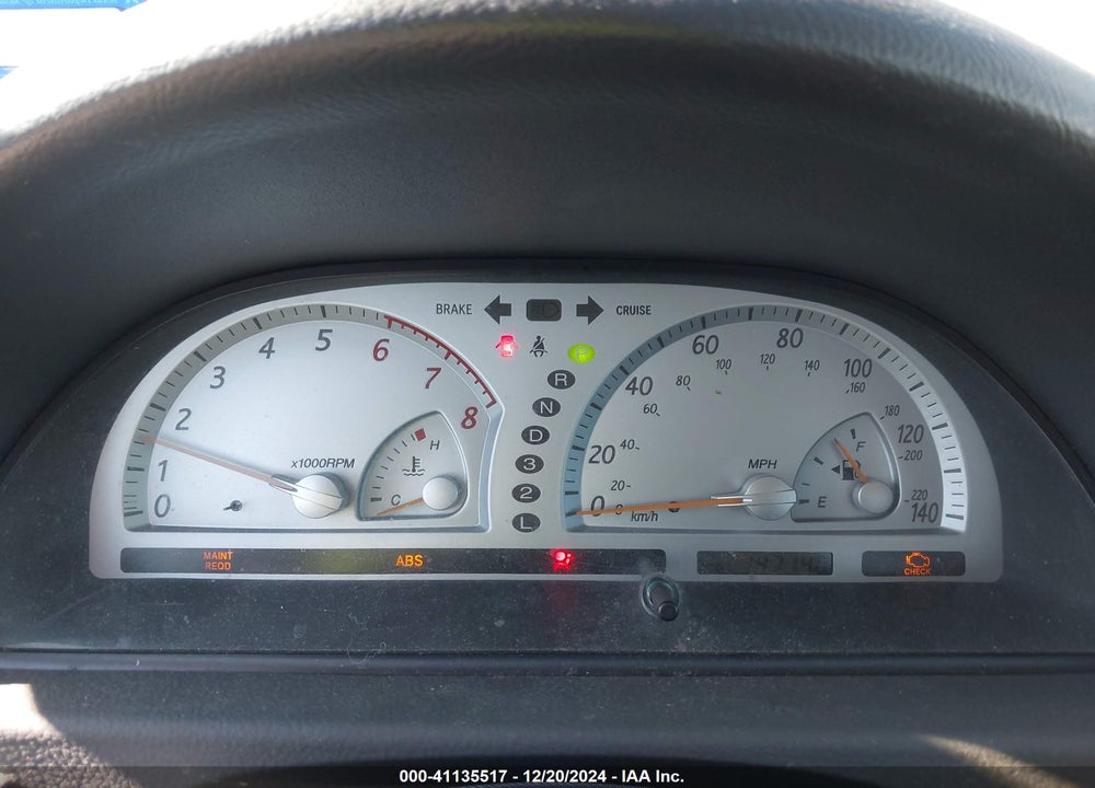 2004 TOYOTA CAMRY SE V6 VIN: 4T1BA32K14U033847