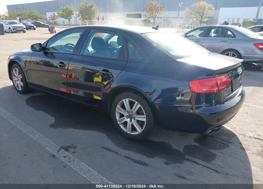 2010 AUDI A4 2.0T PREMIUM VIN: WAUAFAFL1AN028157