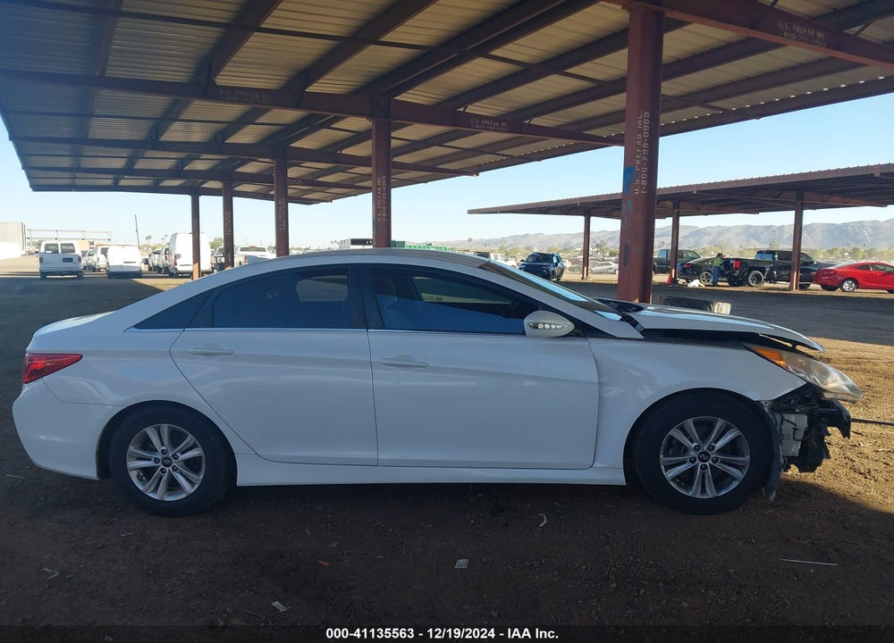 2014 HYUNDAI SONATA VIN: 5NPEB4ACXEH831712