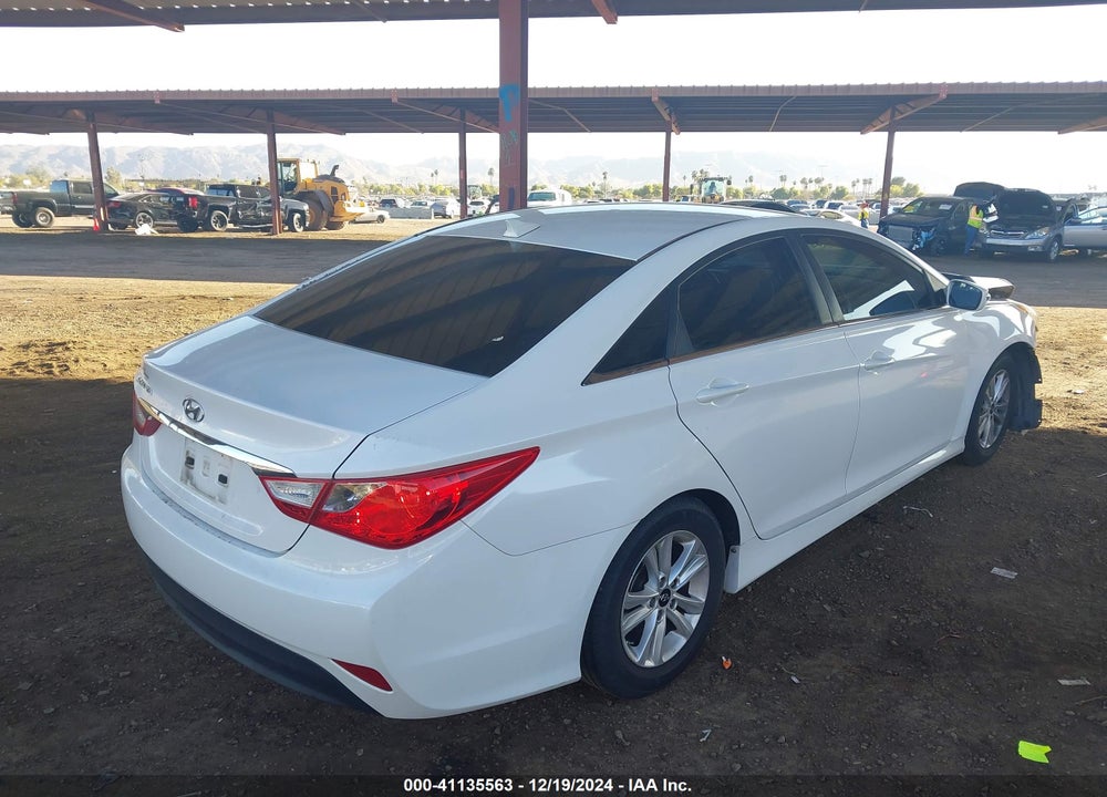 2014 HYUNDAI SONATA VIN: 5NPEB4ACXEH831712
