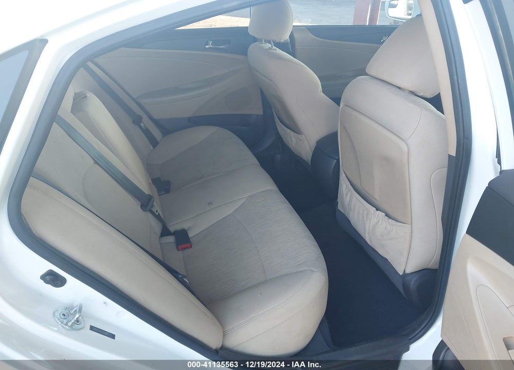 2014 HYUNDAI SONATA VIN: 5NPEB4ACXEH831712