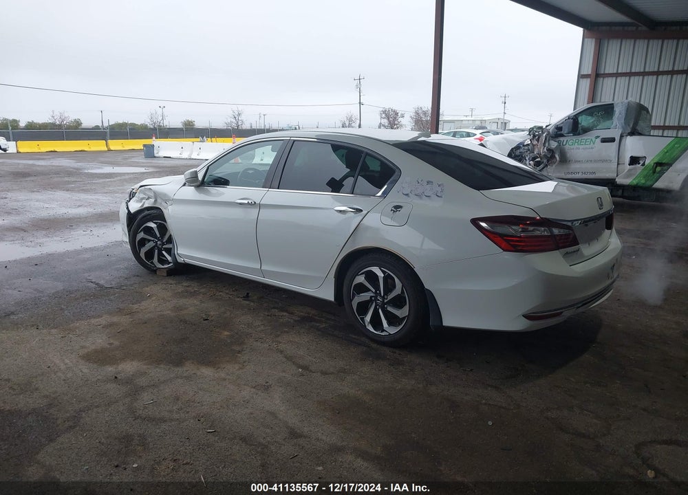 2017 HONDA ACCORD EX-L VIN: 1HGCR2F80HA184889