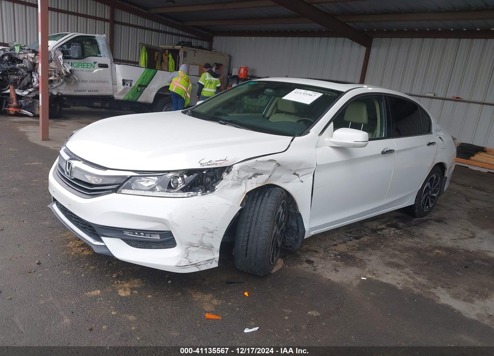 2017 HONDA ACCORD EX-L VIN: 1HGCR2F80HA184889