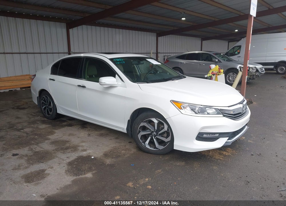 2017 HONDA ACCORD EX-L VIN: 1HGCR2F80HA184889