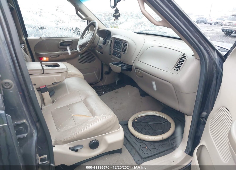 2001 FORD F-150 KING RANCH EDITION/LARIAT/XLT VIN: 1FTRW08L41KA49146