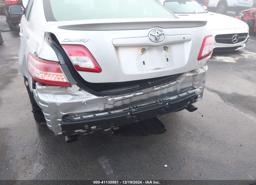 2011 TOYOTA CAMRY SE VIN: 4T1BF3EK8BU199356