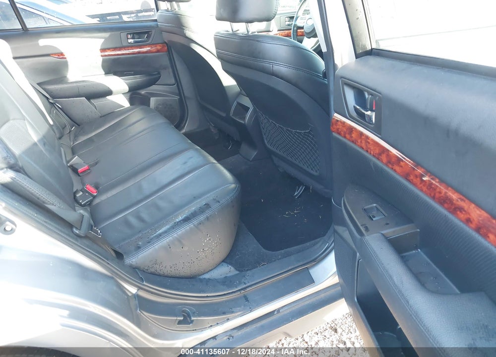 2011 SUBARU OUTBACK 2.5I LIMITED VIN: 4S4BRBKC2B3341723