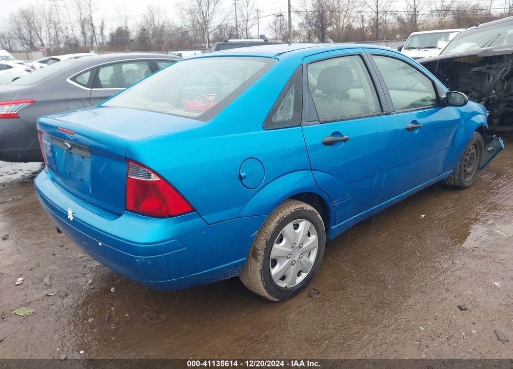 2007 FORD FOCUS S/SE/SES VIN: 1FAFP34N37W365380