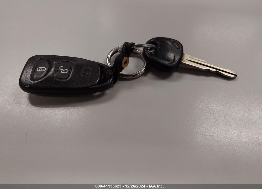 2010 HYUNDAI ACCENT GS VIN: KMHCM3ACXAU150909
