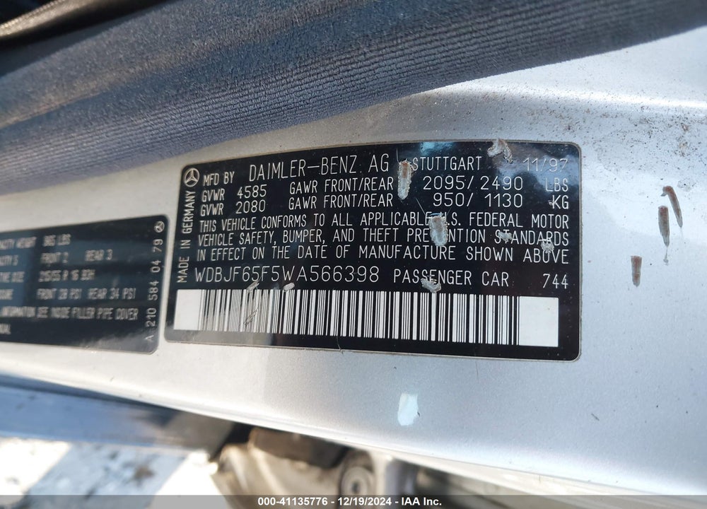 1998 MERCEDES-BENZ E-CLASS BASE (A5) VIN: WDBJF65F5WA566398