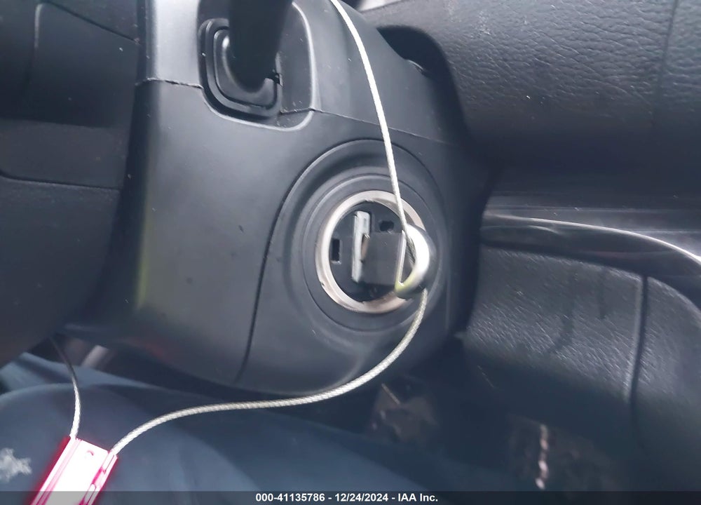 2009 MAZDA 6 I TOURING VIN: 1YVHP82A195M36577