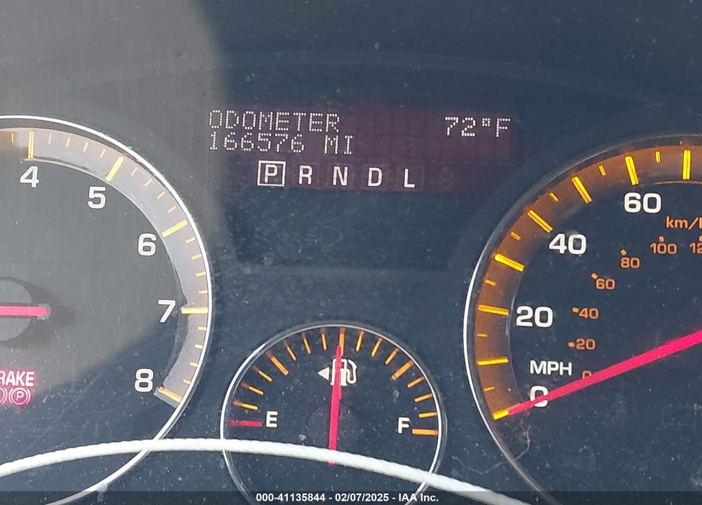 2008 SATURN OUTLOOK XE VIN: 5GZER13738J241811