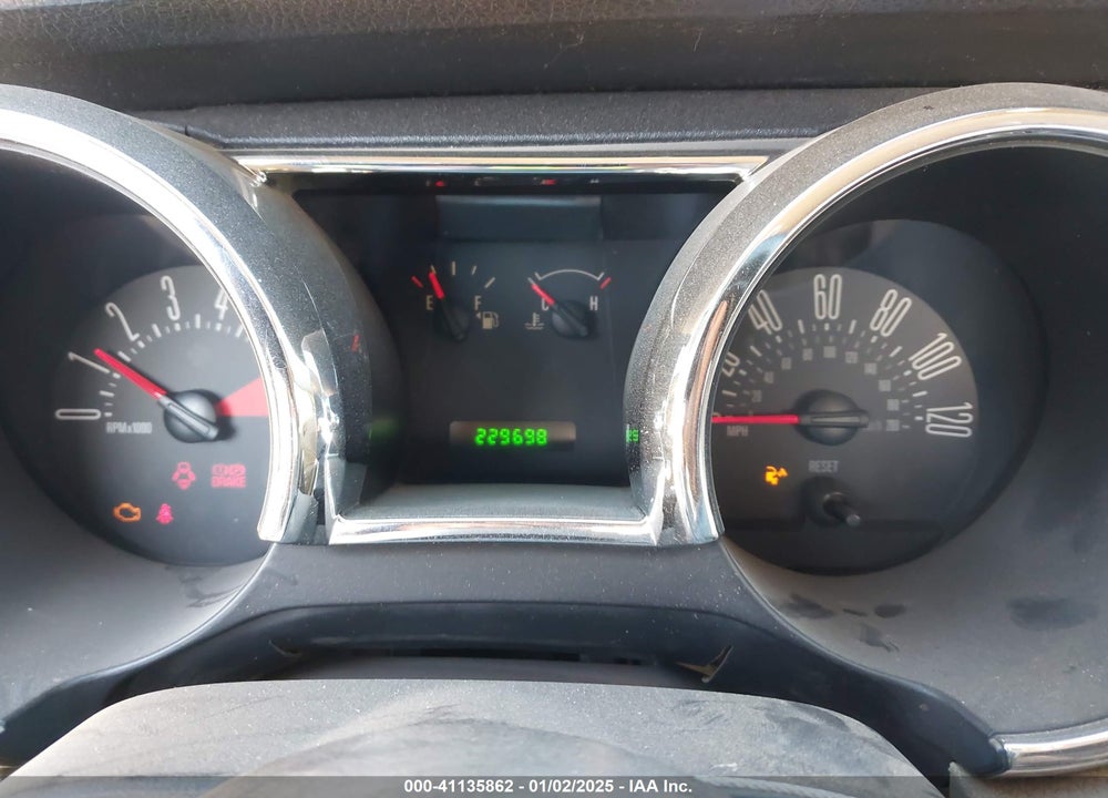 2005 FORD MUSTANG V6 DELUXE/V6 PREMIUM VIN: 1ZVFT80N755115388