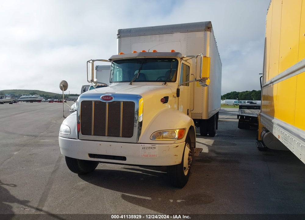 2015 PETERBILT 337 VIN: 2NP2HM6X2FM269585