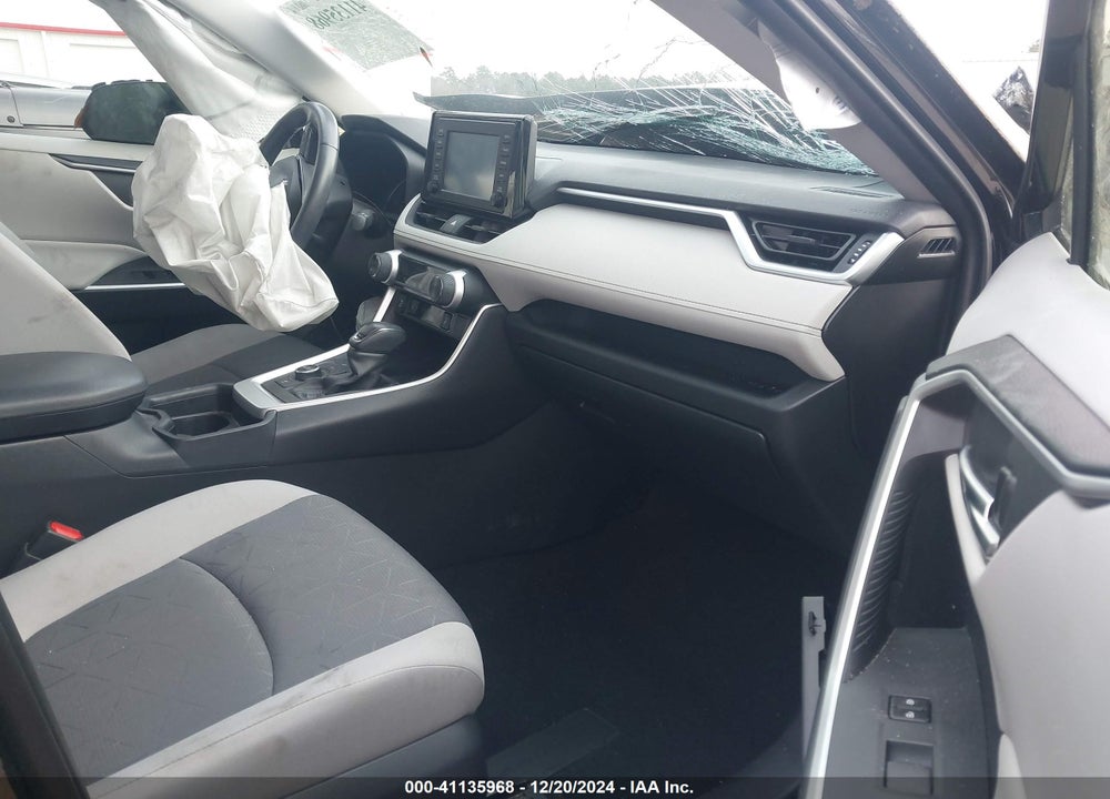 2019 TOYOTA RAV4 HYBRID VIN: JTMRWRFV4KD017909