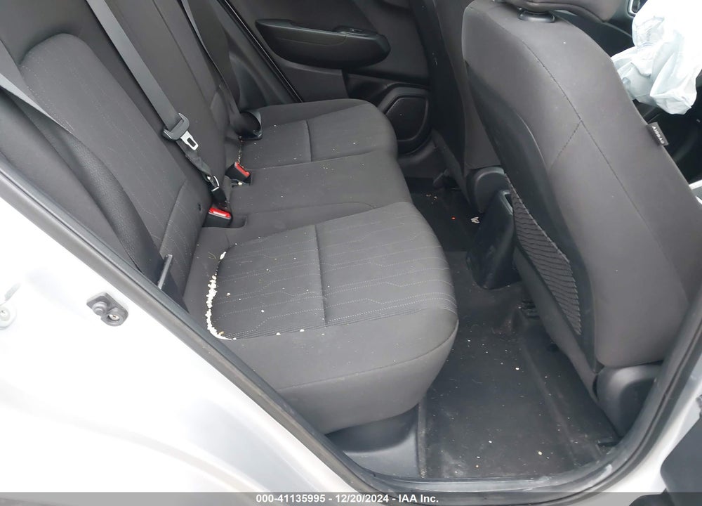 2021 HYUNDAI VENUE SE VIN: KMHRB8A34MU068353