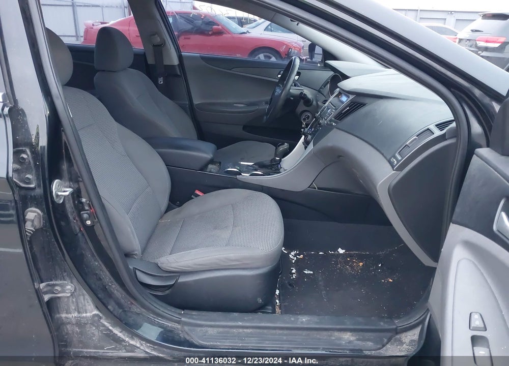 2011 HYUNDAI SONATA GLS VIN: 5NPEB4AC1BH144078