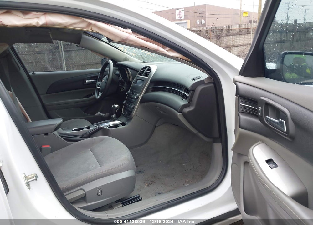 2015 CHEVROLET MALIBU 1FL VIN: 1G11A5SL8FF121797