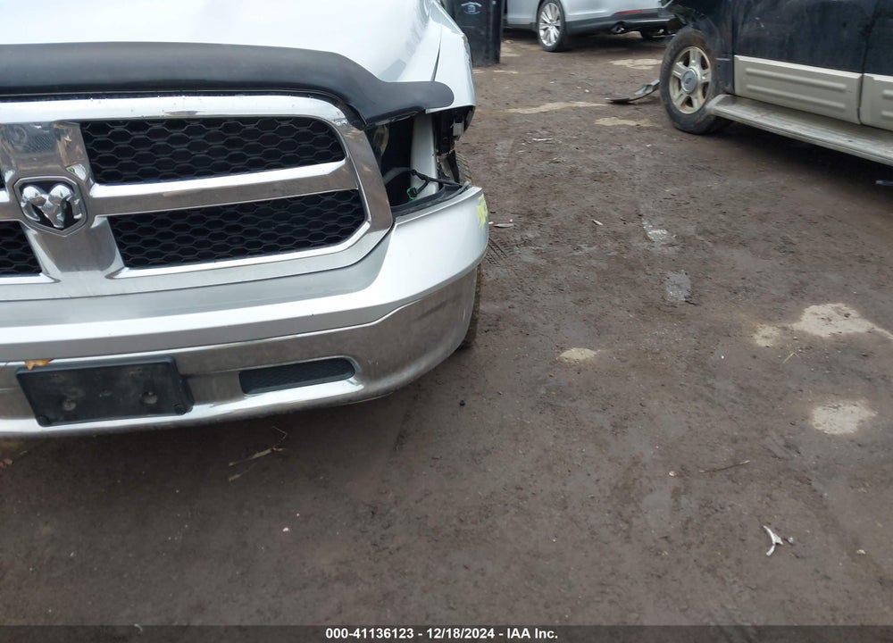2014 RAM 1500 SLT VIN: 1C6RR7GT8ES212685