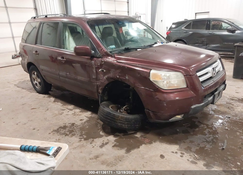 2007 HONDA PILOT EX-L VIN: 5FNYF18767B028972