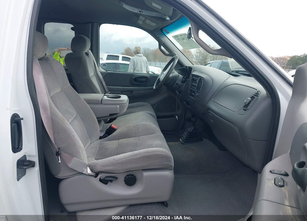 2002 FORD F-150 LARIAT/XL/XLT VIN: 1FTRX18L02NA98699
