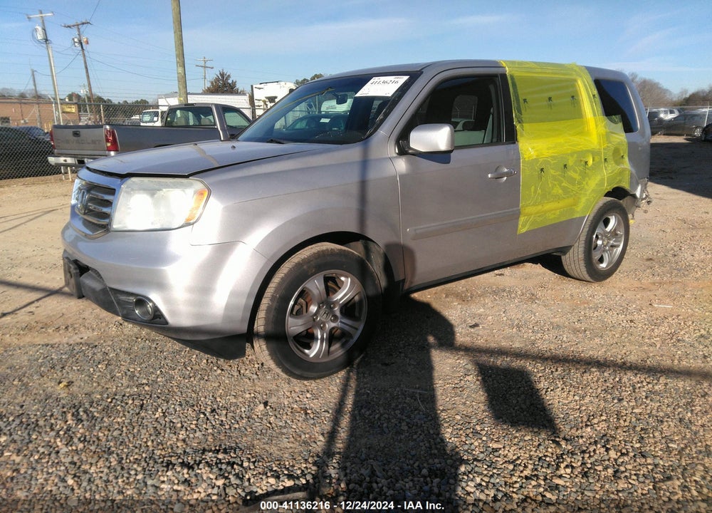 2014 HONDA PILOT EX VIN: 5FNYF3H46EB020787
