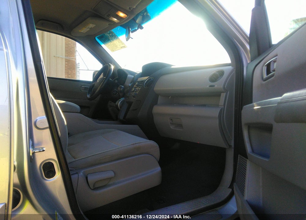 2014 HONDA PILOT EX VIN: 5FNYF3H46EB020787