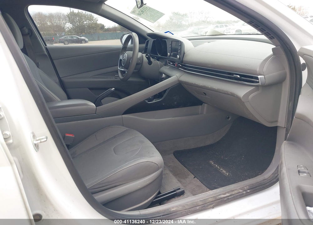 2021 HYUNDAI ELANTRA SEL VIN: 5NPLM4AG2MH038990