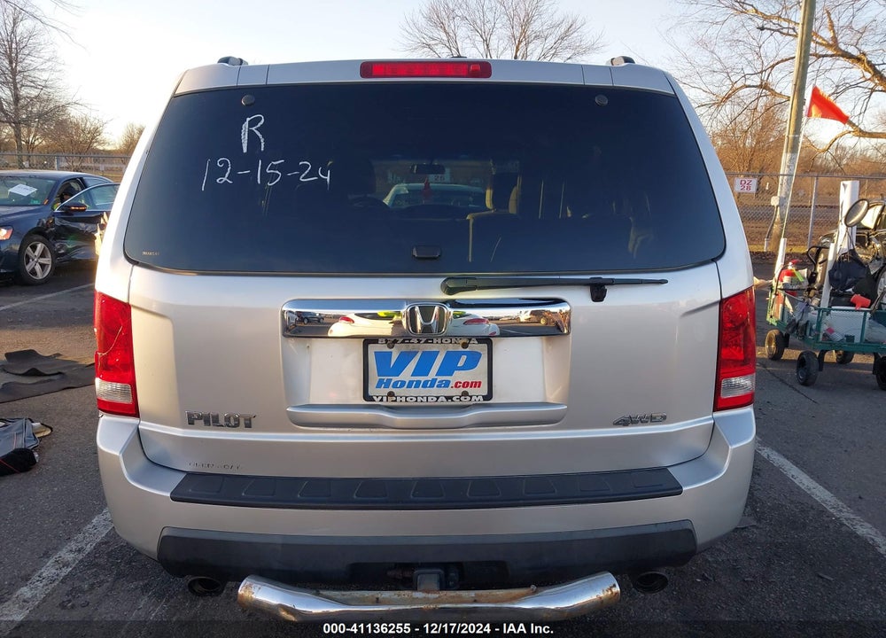 2009 HONDA PILOT EX VIN: 5FNYF48429B002587