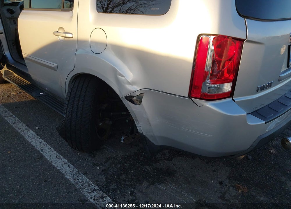 2009 HONDA PILOT EX VIN: 5FNYF48429B002587