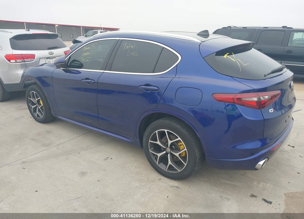 2021 ALFA ROMEO STELVIO TI AWD VIN: ZASPAKBN9M7D13570