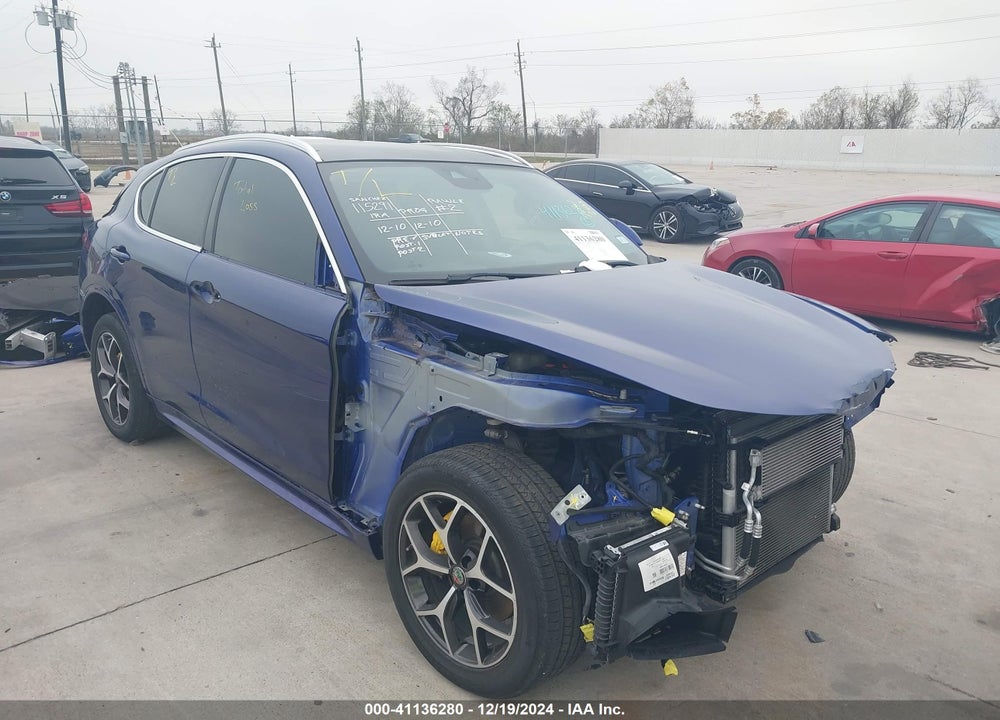 2021 ALFA ROMEO STELVIO TI AWD VIN: ZASPAKBN9M7D13570