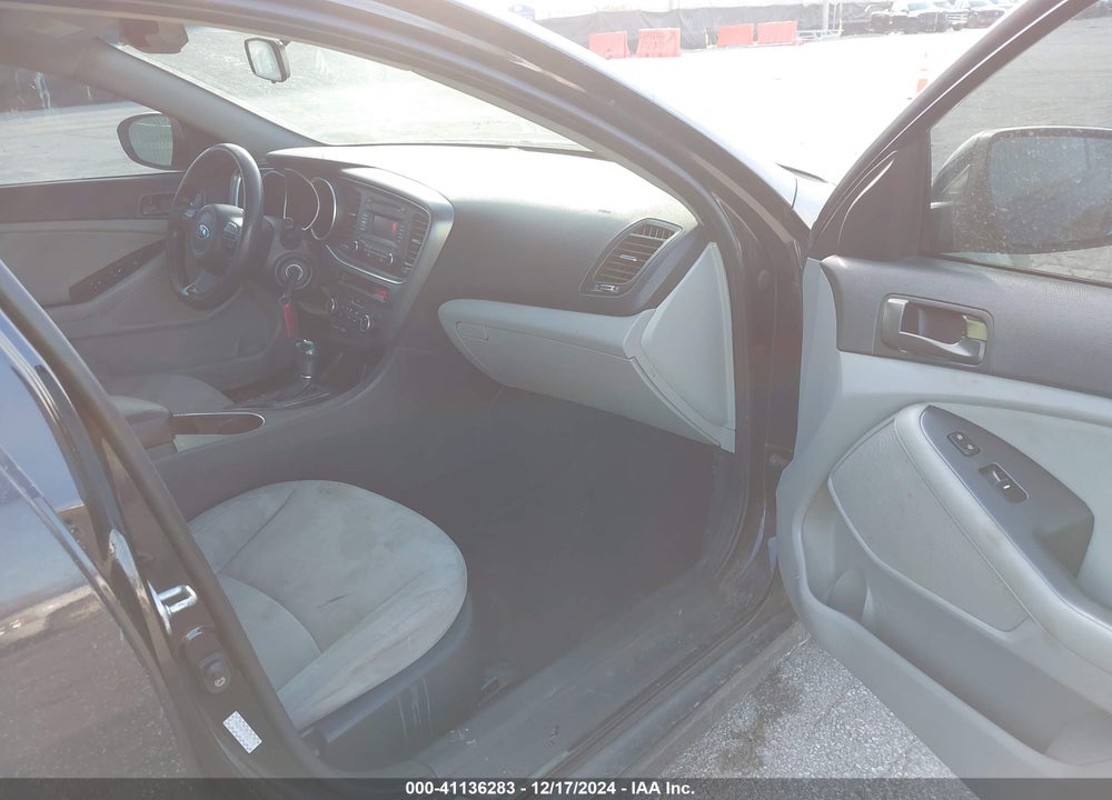 2015 KIA OPTIMA LX VIN: KNAGM4A75F5657178