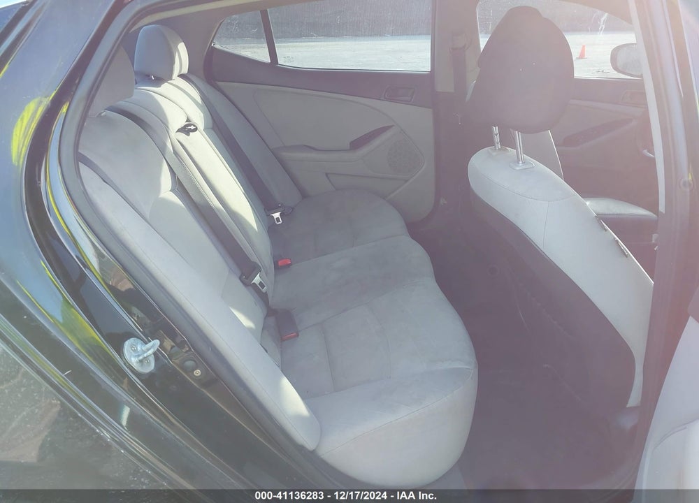 2015 KIA OPTIMA LX VIN: KNAGM4A75F5657178