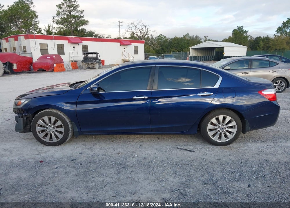 2013 HONDA ACCORD VIN: 1HGCR2F89DA054216
