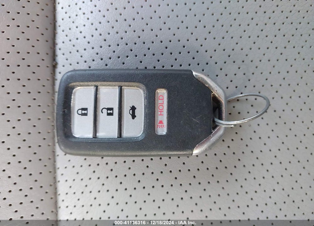 2013 HONDA ACCORD VIN: 1HGCR2F89DA054216