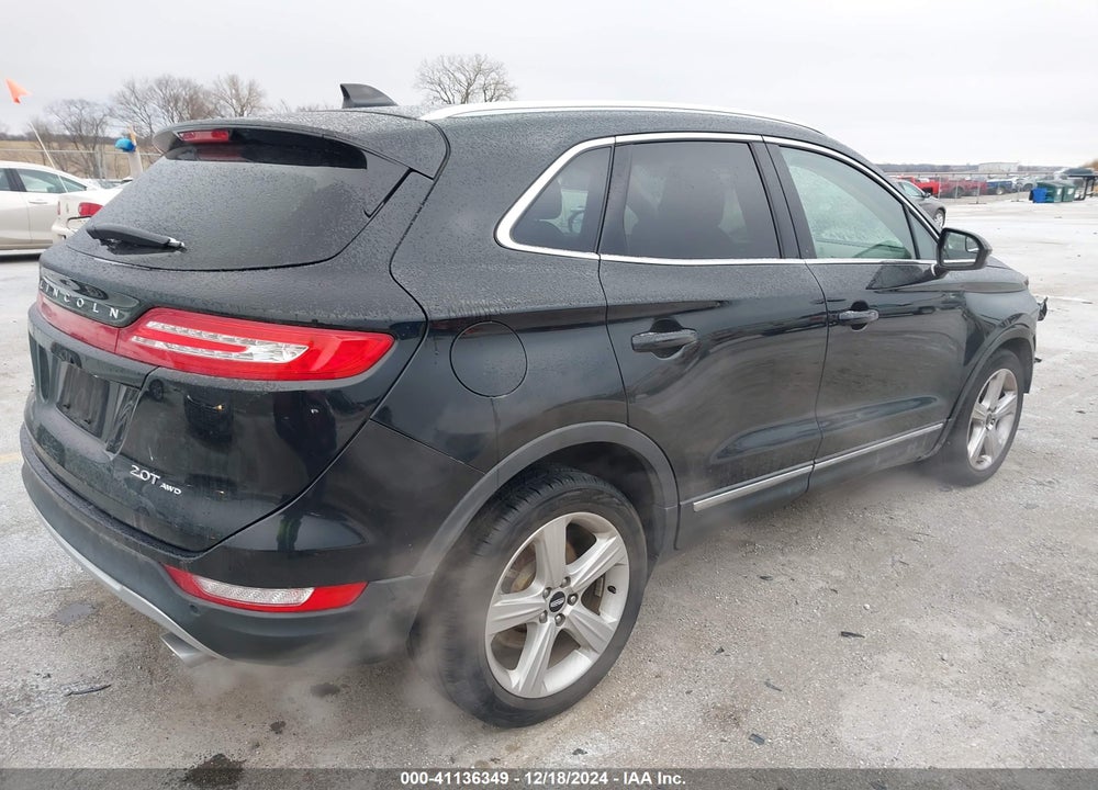 2017 LINCOLN MKC PREMIERE VIN: 5LMCJ1D95HUL45885