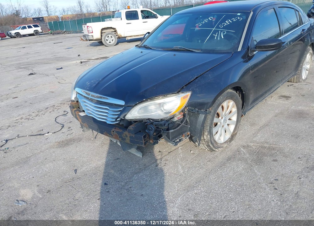 2011 CHRYSLER 200 TOURING VIN: 1C3BC1FB9BN521923