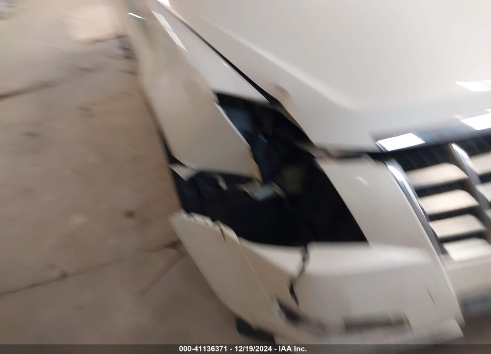 2012 CADILLAC CTS LUXURY VIN: 1G6DG5E55C0119832