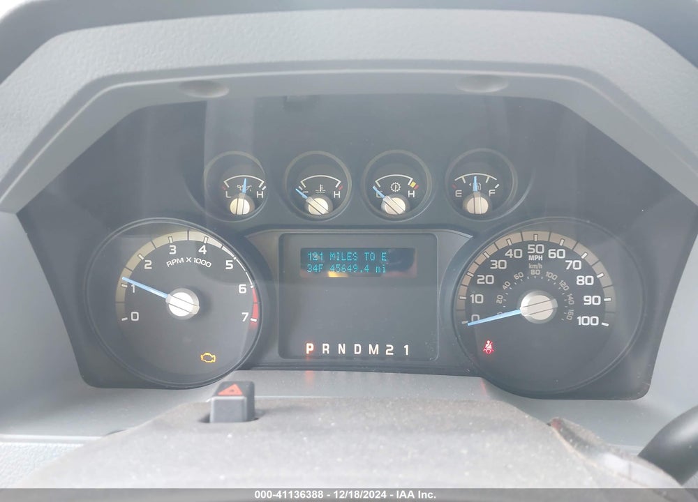 2014 FORD F-350 CHASSIS XL VIN: 1FDRF3H60EEA11361