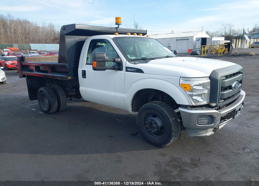 2014 FORD F-350 CHASSIS XL VIN: 1FDRF3H60EEA11361