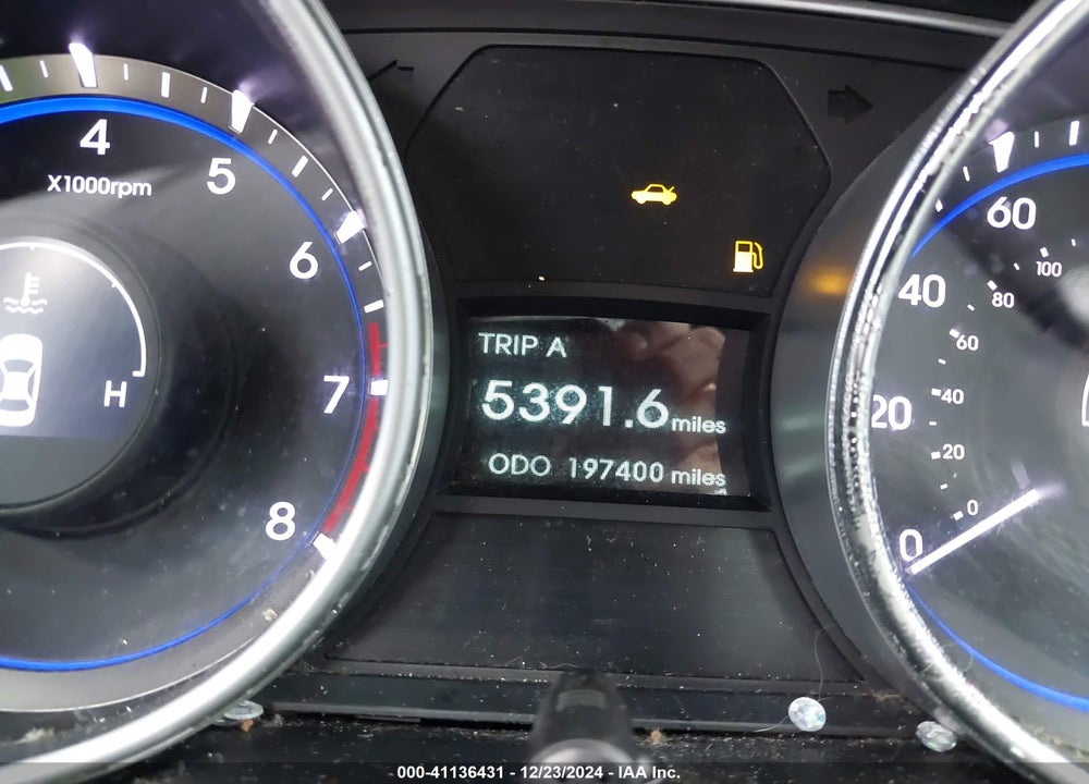 2011 HYUNDAI SONATA SE VIN: 5NPEC4AC1BH131831