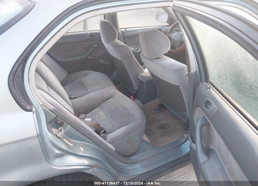 2000 HONDA CIVIC VALUE PACKAGE VIN: 2HGEJ6613YH560531