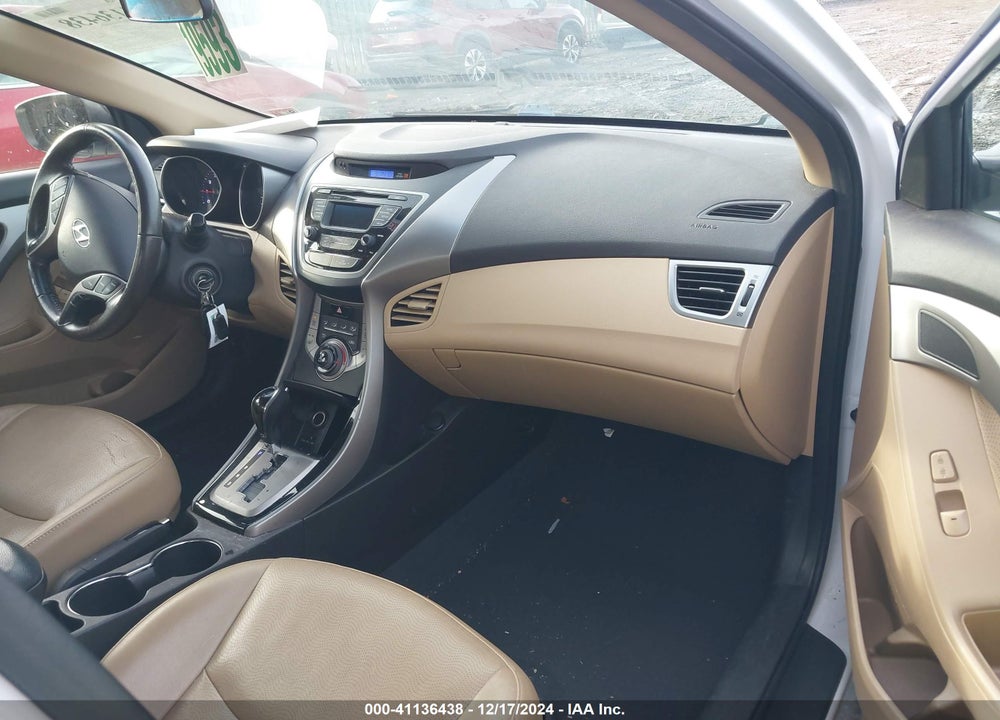 2013 HYUNDAI ELANTRA LIMITED VIN: 5NPDH4AE4DH385888