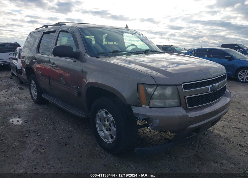 2011 CHEVROLET TAHOE LT VIN: 1GNSKBE08BR233055