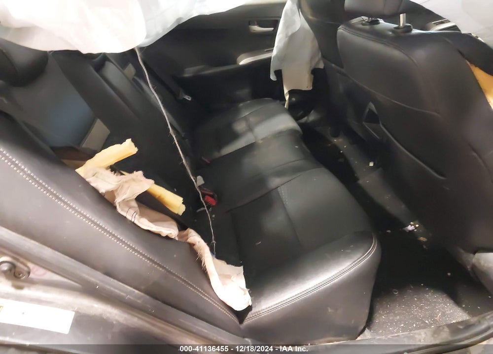 2013 TOYOTA CAMRY SE VIN: 4T1BF1FK2DU228016