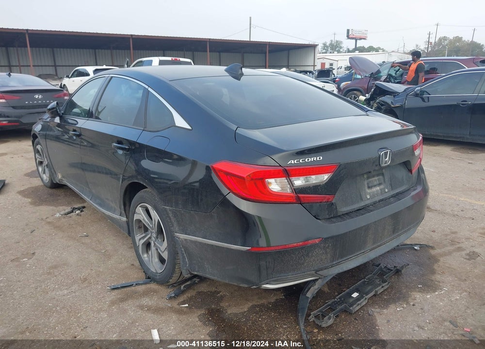 2018 HONDA ACCORD VIN: 1HGCV1F53JA168865