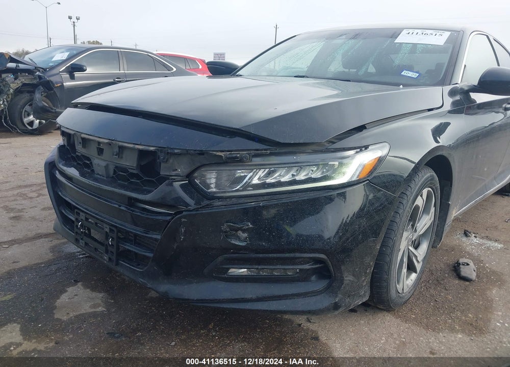 2018 HONDA ACCORD VIN: 1HGCV1F53JA168865
