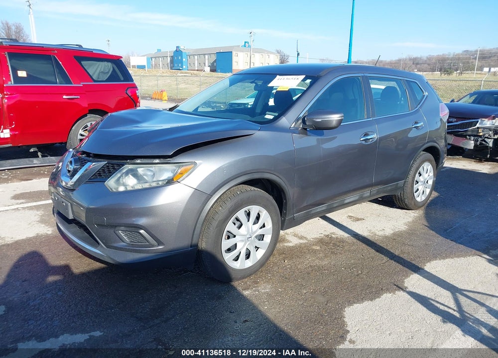 2015 NISSAN ROGUE S VIN: 5N1AT2MT4FC823044