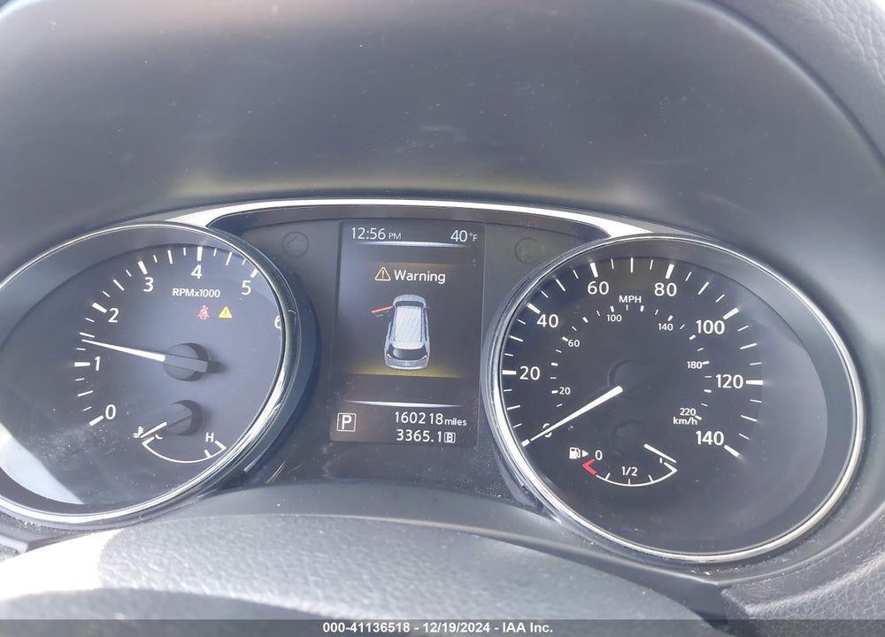 2015 NISSAN ROGUE S VIN: 5N1AT2MT4FC823044